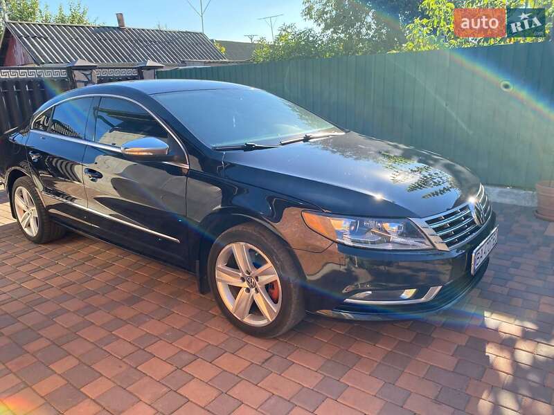 Купе Volkswagen CC / Passat CC 2012 в Помошной