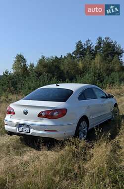 Купе Volkswagen CC / Passat CC 2010 в 