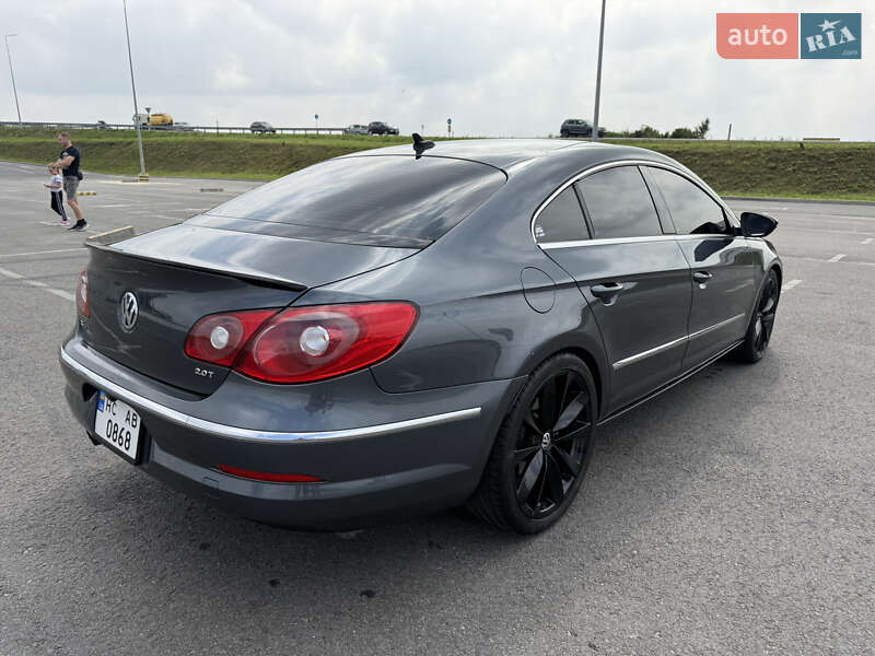 Купе Volkswagen CC / Passat CC 2011 в Львове