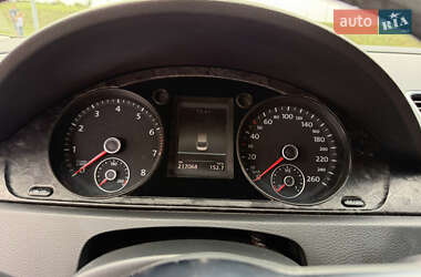 Купе Volkswagen CC / Passat CC 2011 в 