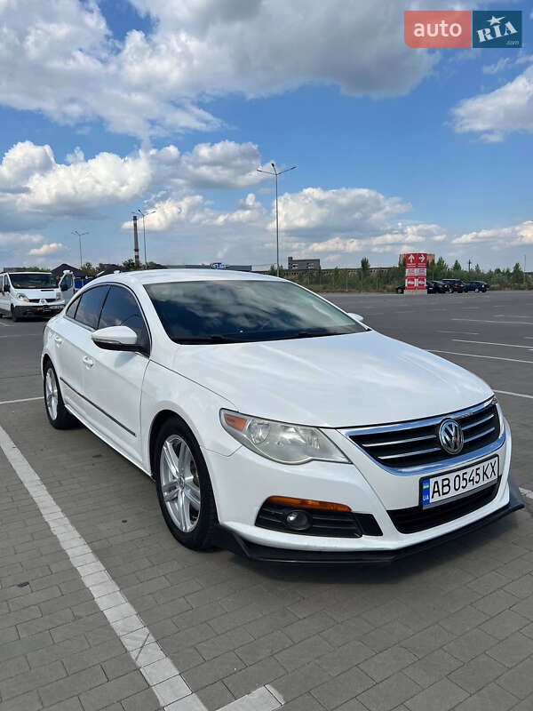 Купе Volkswagen CC / Passat CC 2009 в Вінниці