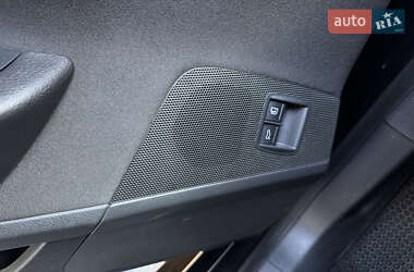 Купе Volkswagen CC / Passat CC 2011 в 