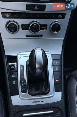 Купе Volkswagen CC / Passat CC 2014 в 