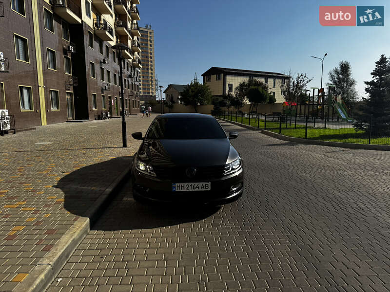Купе Volkswagen CC / Passat CC 2012 в Одессе