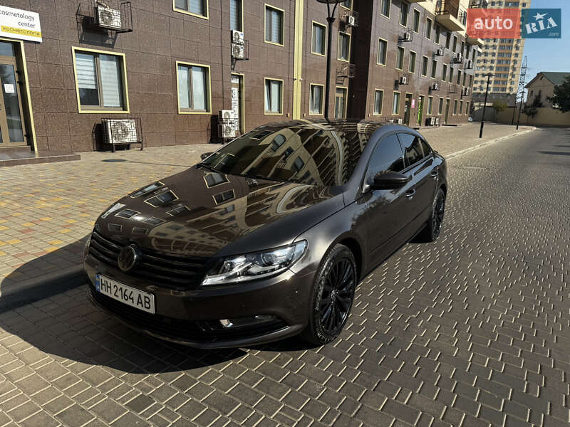 Купе Volkswagen CC / Passat CC 2012 в Одессе