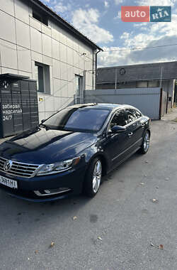 Купе Volkswagen CC / Passat CC 2012 в Чернигове