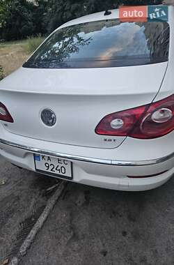 Купе Volkswagen CC / Passat CC 2010 в 