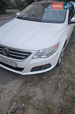 Купе Volkswagen CC / Passat CC 2010 в 
