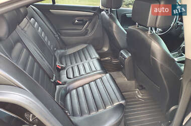 Купе Volkswagen CC / Passat CC 2012 в 