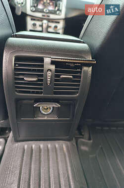 Купе Volkswagen CC / Passat CC 2012 в 