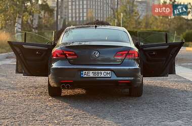 Купе Volkswagen CC / Passat CC 2013 в 