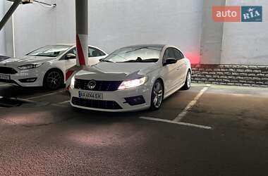 Купе Volkswagen CC / Passat CC 2013 в 