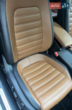 Купе Volkswagen CC / Passat CC 2013 в 