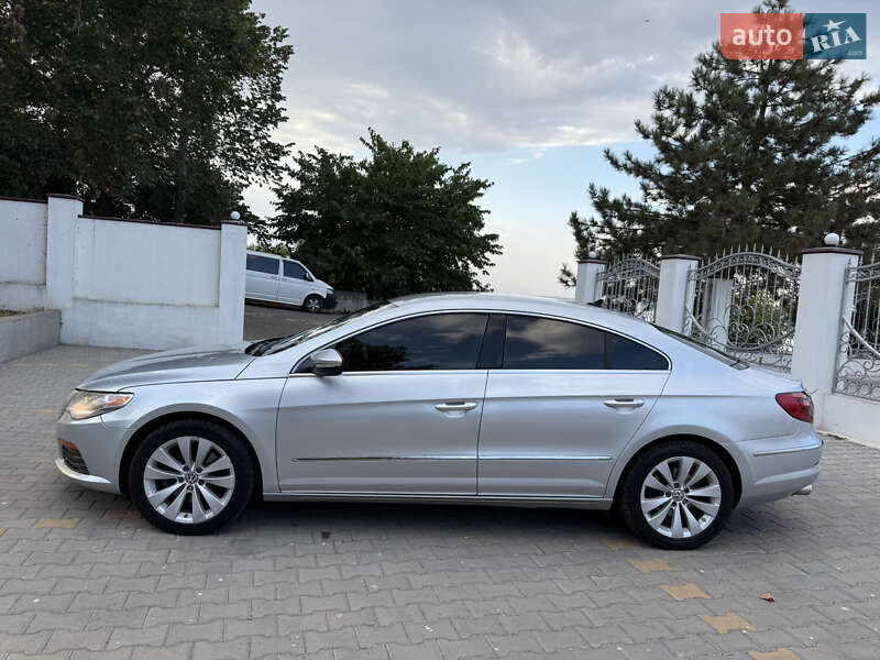 Купе Volkswagen CC / Passat CC 2011 в Белгороде-Днестровском