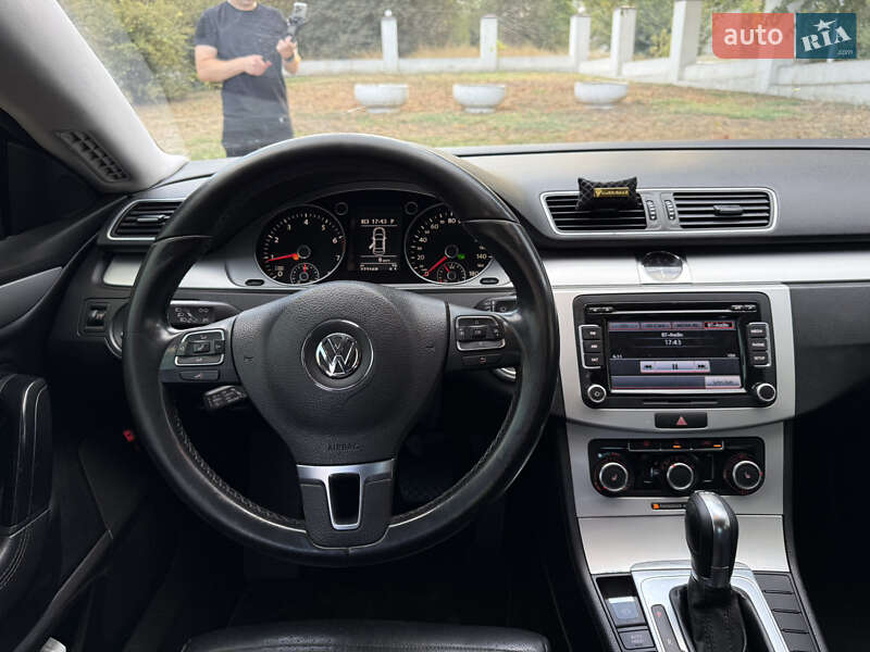 Купе Volkswagen CC / Passat CC 2011 в Белгороде-Днестровском