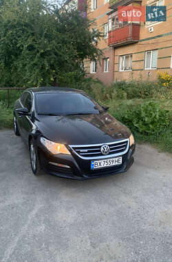Купе Volkswagen CC / Passat CC 2010 в 