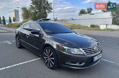 Купе Volkswagen CC / Passat CC 2012 в Киеве