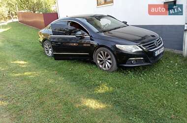 Купе Volkswagen CC / Passat CC 2011 в Черновцах