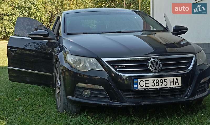 Купе Volkswagen CC / Passat CC 2011 в Чернівцях