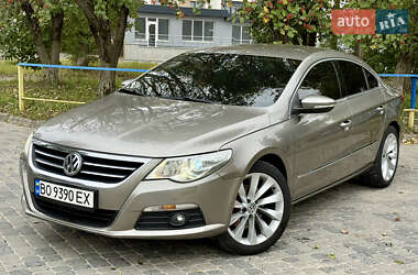 Купе Volkswagen CC / Passat CC 2009 в Тернополе