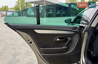 Купе Volkswagen CC / Passat CC 2009 в 