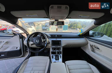 Купе Volkswagen CC / Passat CC 2010 в 