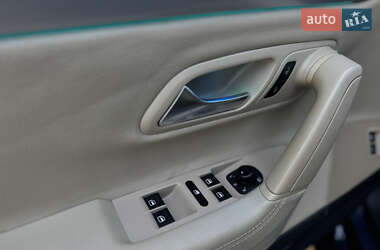 Купе Volkswagen CC / Passat CC 2013 в 