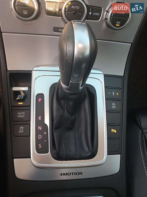 Купе Volkswagen CC / Passat CC 2014 в Білгороді-Дністровському