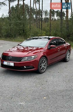 Купе Volkswagen CC / Passat CC 2013 в 