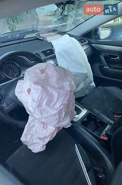 Купе Volkswagen CC / Passat CC 2011 в 