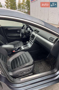 Купе Volkswagen CC / Passat CC 2014 в 