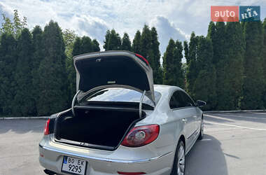 Купе Volkswagen CC / Passat CC 2010 в 
