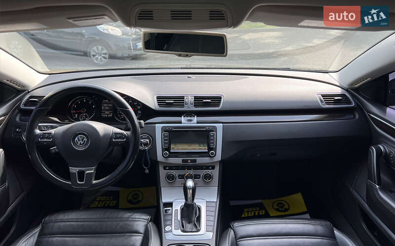 Купе Volkswagen CC / Passat CC 2014 в Львове