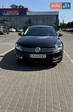 Купе Volkswagen CC / Passat CC 2012 в 