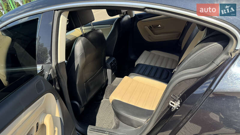 Купе Volkswagen CC / Passat CC 2012 в Черкассах