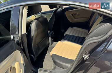 Купе Volkswagen CC / Passat CC 2012 в 