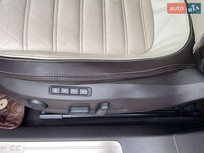 Купе Volkswagen CC / Passat CC 2012 в Харькове