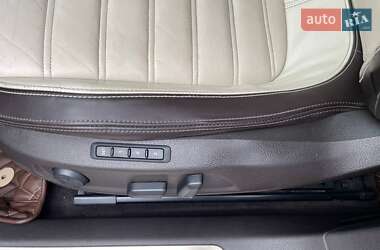 Купе Volkswagen CC / Passat CC 2012 в 