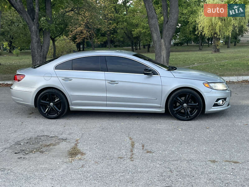 Купе Volkswagen CC / Passat CC 2014 в Чугуеве