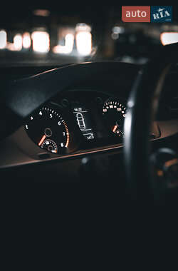 Купе Volkswagen CC / Passat CC 2013 в 
