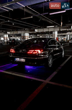 Купе Volkswagen CC / Passat CC 2013 в 