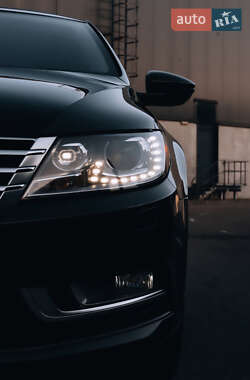 Купе Volkswagen CC / Passat CC 2013 в 