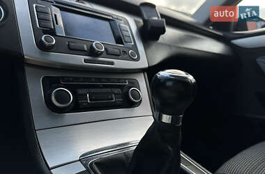 Купе Volkswagen CC / Passat CC 2008 в 
