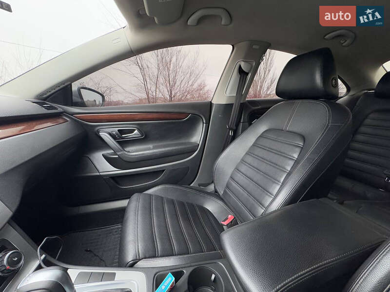 Купе Volkswagen CC / Passat CC 2010 в Кривом Роге фото 21 Купе Volkswagen CC / Passat CC 2010 в Кривом Роге