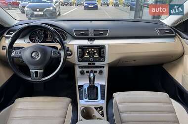 Купе Volkswagen CC / Passat CC 2014 в 