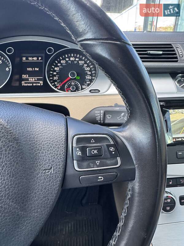 Купе Volkswagen CC / Passat CC 2014 в Киеве