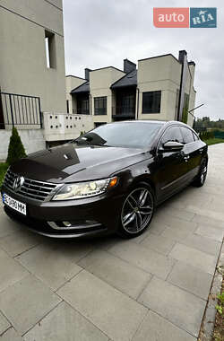 Купе Volkswagen CC / Passat CC 2013 в Львові