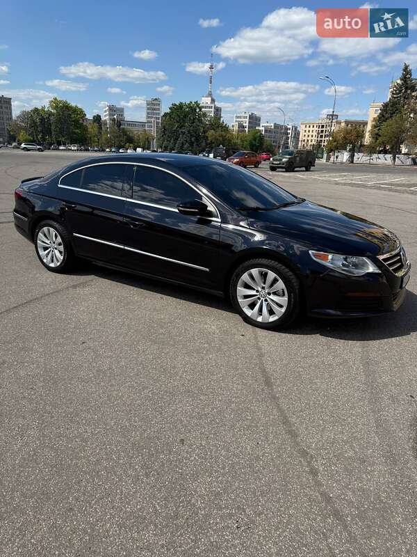 Купе Volkswagen CC / Passat CC 2011 в Харькове