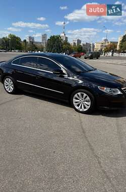 Купе Volkswagen CC / Passat CC 2011 в 