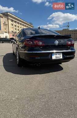 Купе Volkswagen CC / Passat CC 2011 в 